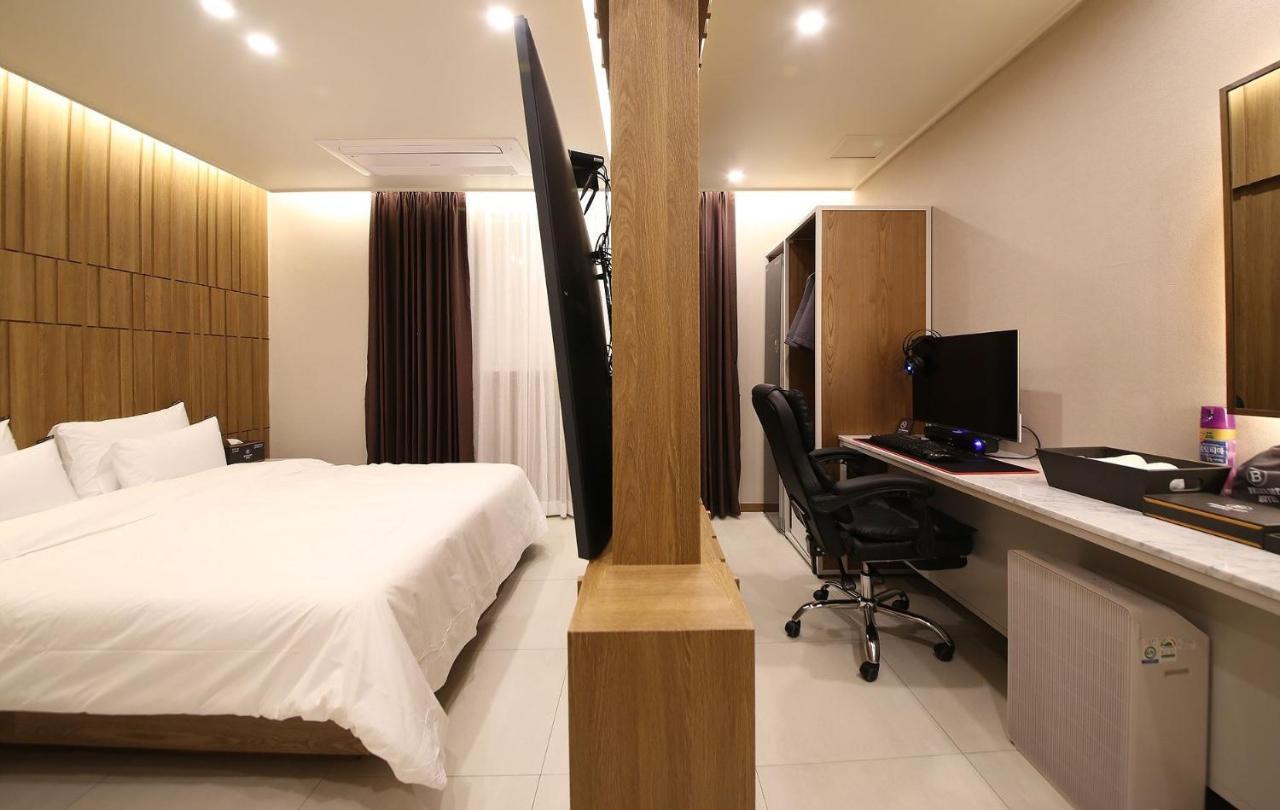 Brown Dot Hotel Sinan غوانغجو المظهر الخارجي الصورة