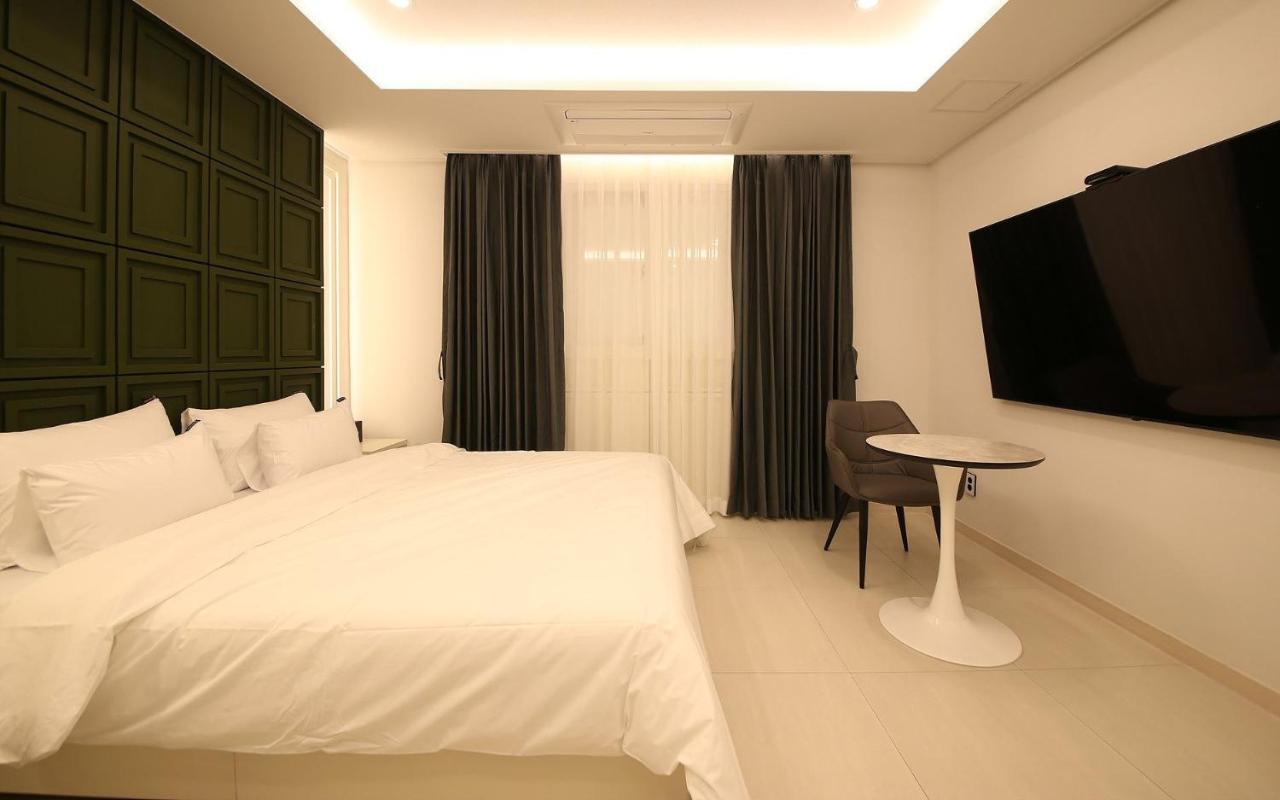 Brown Dot Hotel Sinan غوانغجو المظهر الخارجي الصورة