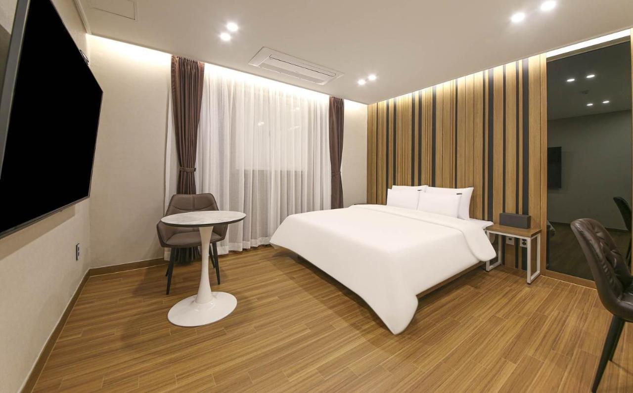 Brown Dot Hotel Sinan غوانغجو المظهر الخارجي الصورة