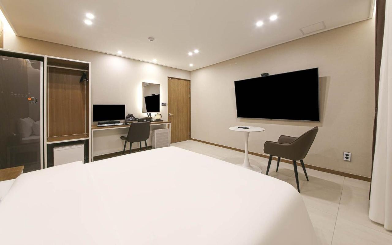 Brown Dot Hotel Sinan غوانغجو المظهر الخارجي الصورة