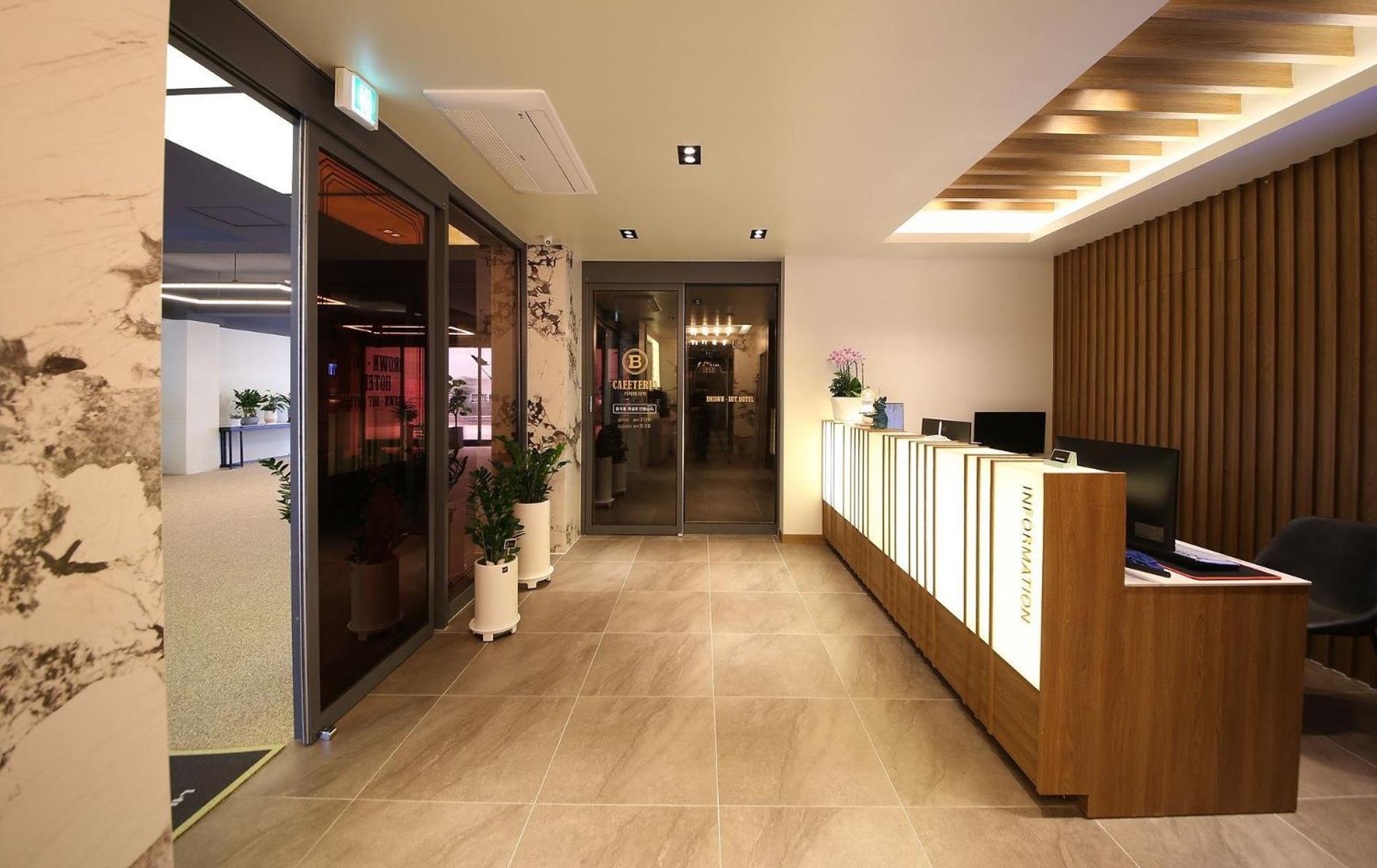 Brown Dot Hotel Sinan غوانغجو المظهر الخارجي الصورة