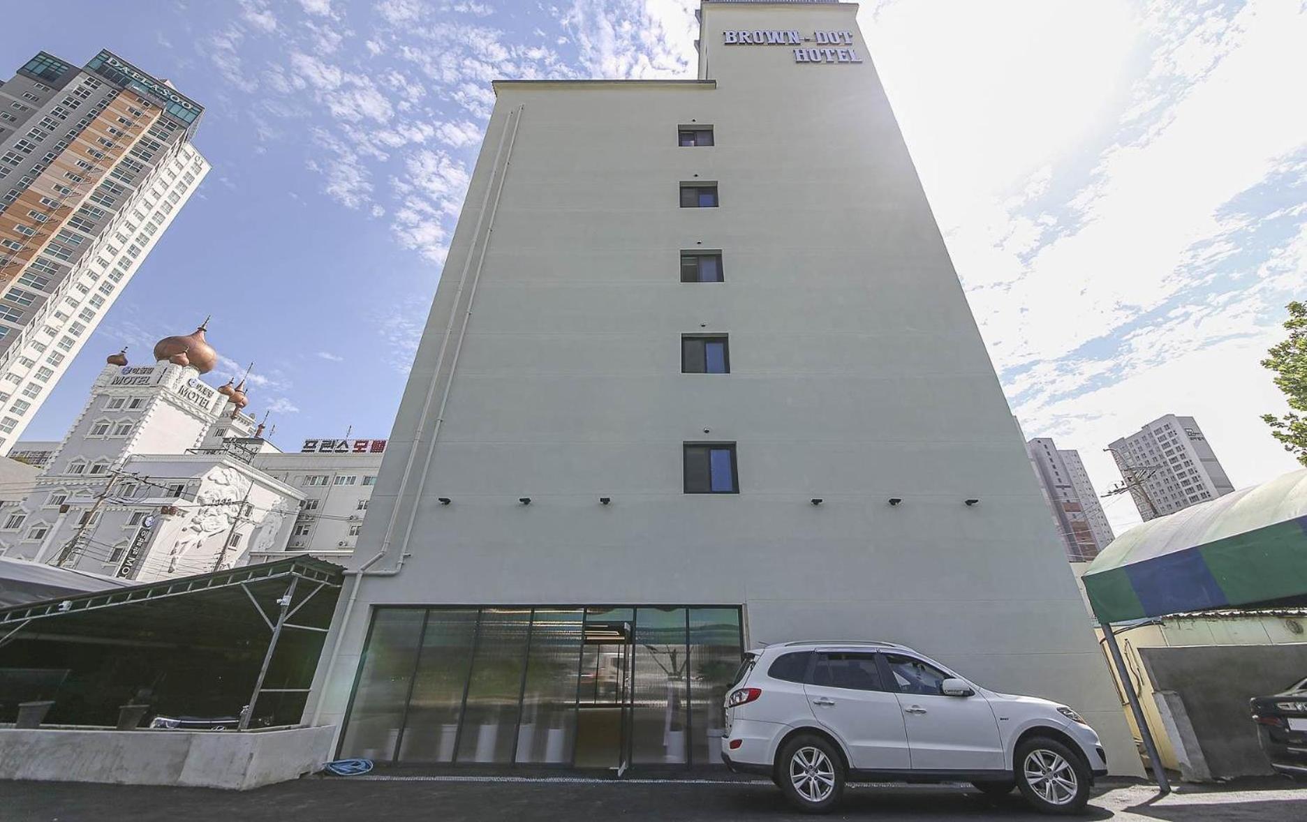 Brown Dot Hotel Sinan غوانغجو المظهر الخارجي الصورة