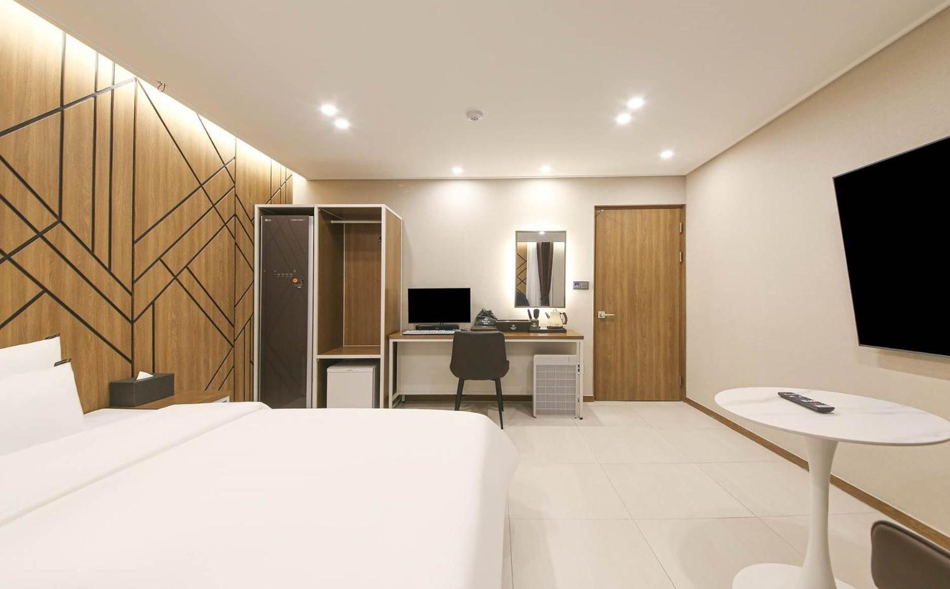 Brown Dot Hotel Sinan غوانغجو المظهر الخارجي الصورة