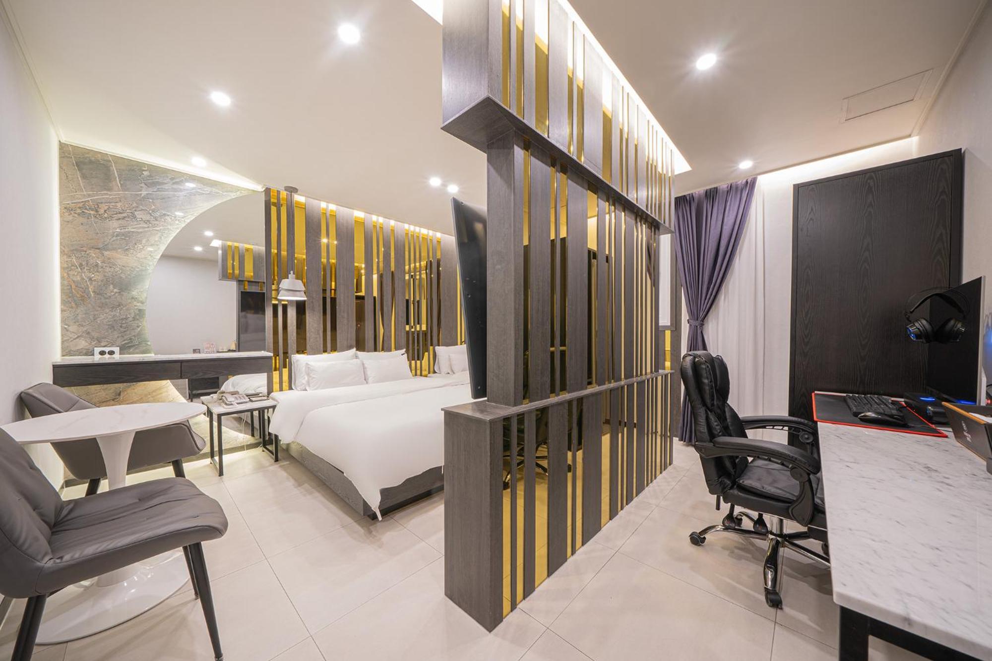 Brown Dot Hotel Sinan غوانغجو المظهر الخارجي الصورة